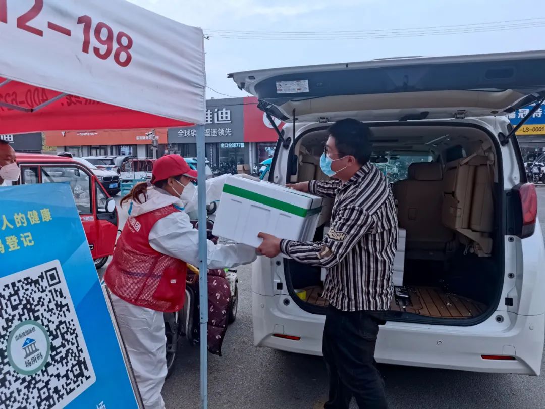 妻子身懷六甲，“準(zhǔn)爸爸”堅(jiān)守防疫一線