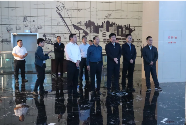 國(guó)家交通運(yùn)輸部公路局養(yǎng)護(hù)處一行蒞臨順和國(guó)際智慧物流園